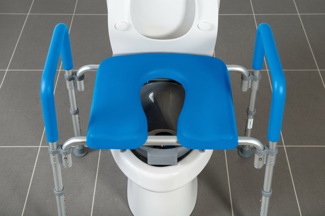 The Ultimate™ Bariatric Raised Toilet Seat, Voted#1 Most Comfortable. Padded with Armrests. Adjustable Height. 600lb.
